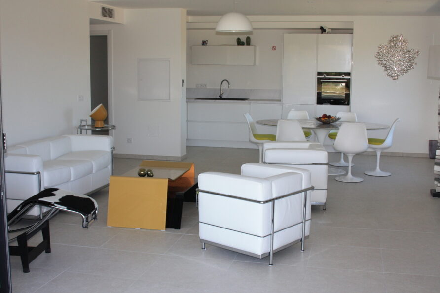 APPARTEMENT LES CHÊNES LIEGES, E09